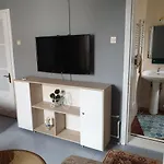 El Mar Apartment *
